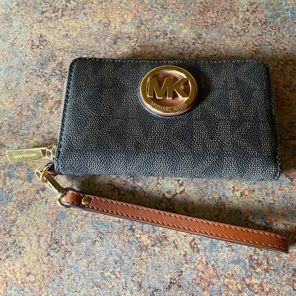 Michael Kors wallet